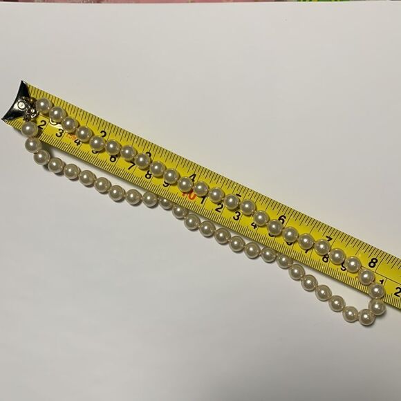 Quality Faux Pearl necklace -Vintage - Picture 5 of 6